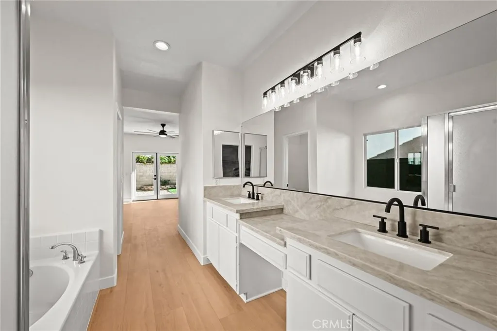 35966 Rhone, Winchester, California 92596 home-pic-48